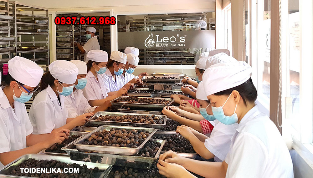 1kg tỏi đen giá bao nhiêu